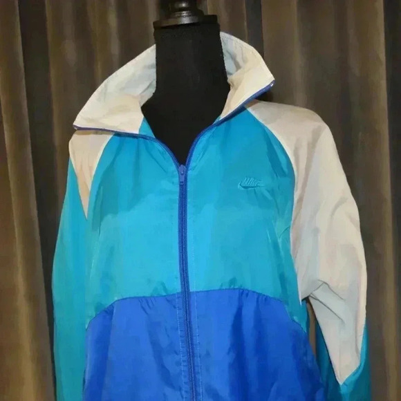 Nike Zip Up Jacket Track Vintage Size Medium - Picture 2 of 9